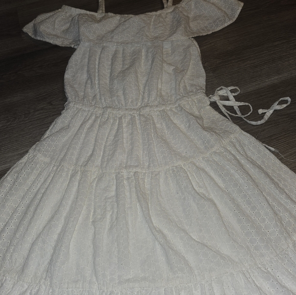 Design History White Off-Shoulder Eyelet Sundress - Picture 2 of 10